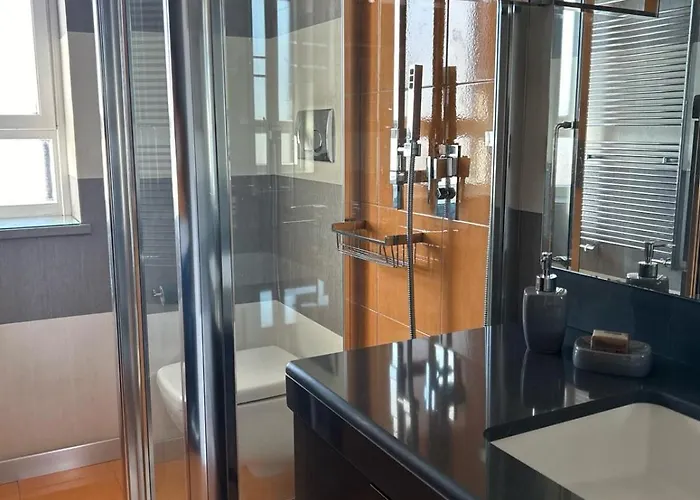 Lejlighed Front - 3 Bedrooms