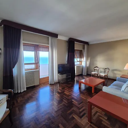 Front - 3 Bedrooms Apartment *